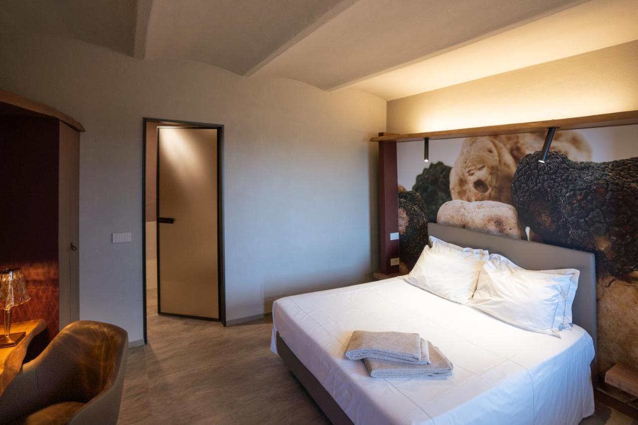 Il Vigneto Guest House Roddi Ngoại thất bức ảnh