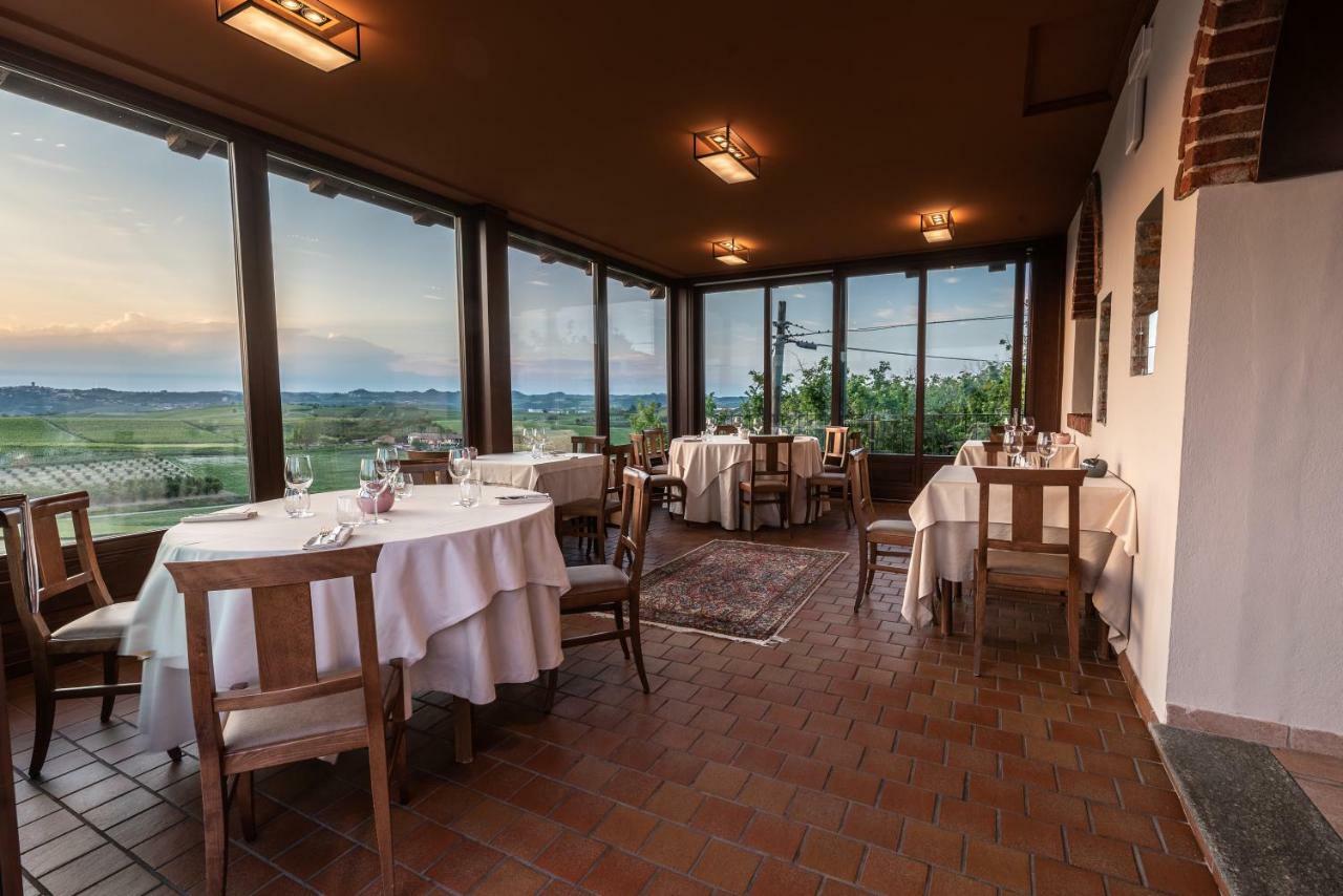 Il Vigneto Guest House Roddi Ngoại thất bức ảnh
